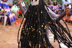 Náboženský festival v Kamerunu (foto: BACHELOR45, Wikimedia Commons, Creative Commons Attribution-Share Alike 4.0 International license).