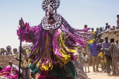 Maska z oblasti Zawara, Burkina Faso (foto: Anthony Labouriaux, Wikimedia Commons, Creative Commons Attribution-Share Alike 4.0 International license).