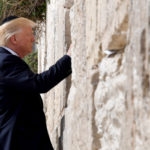Odklad přestěhování ambasády do Jeruzaléma zklamal Trumpovy evangelikální voliče