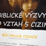 Výstava „Bůh miluje cizince“