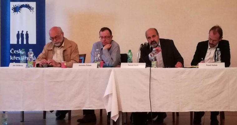 Česká křesťanská akademie uspořádala panelovou diskusi o pandemii