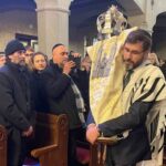 Vnesení Tóry do plzeňské synagogy