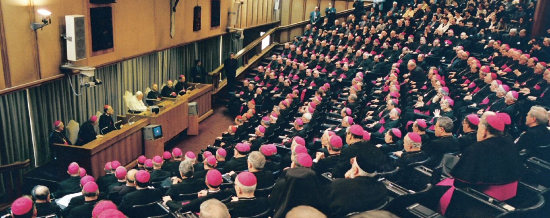 Synod o synodalitě – očekávané změny v katolické církvi