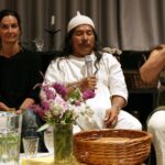 Beseda s kněžími z kmene Kogi v Praze