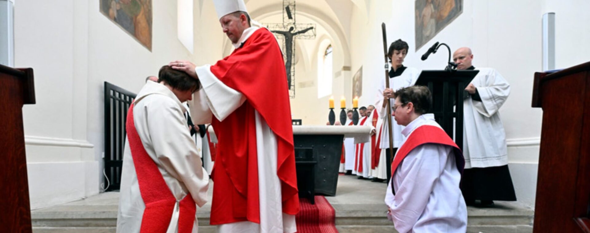 První dvě ženy v&nbsp;kněžské službě v&nbsp;české starokatolické církvi