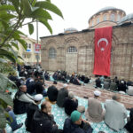 Další istanbulský chrám se stal mešitou