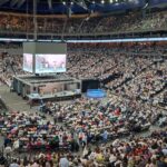 Pražského sjezdu se zúčastnilo 15 tisíc svědků Jehovových