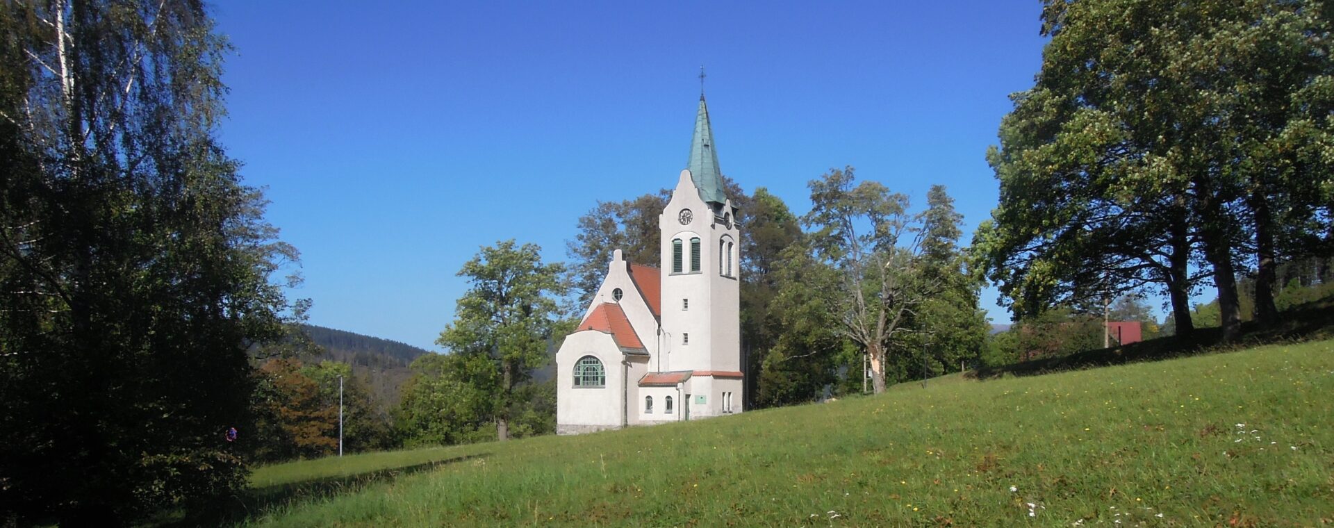 Náboženství na cestách: zjevení na krkonošských loukách