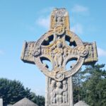 Náboženství na cestách: zřícený klášter Clonmacnoise