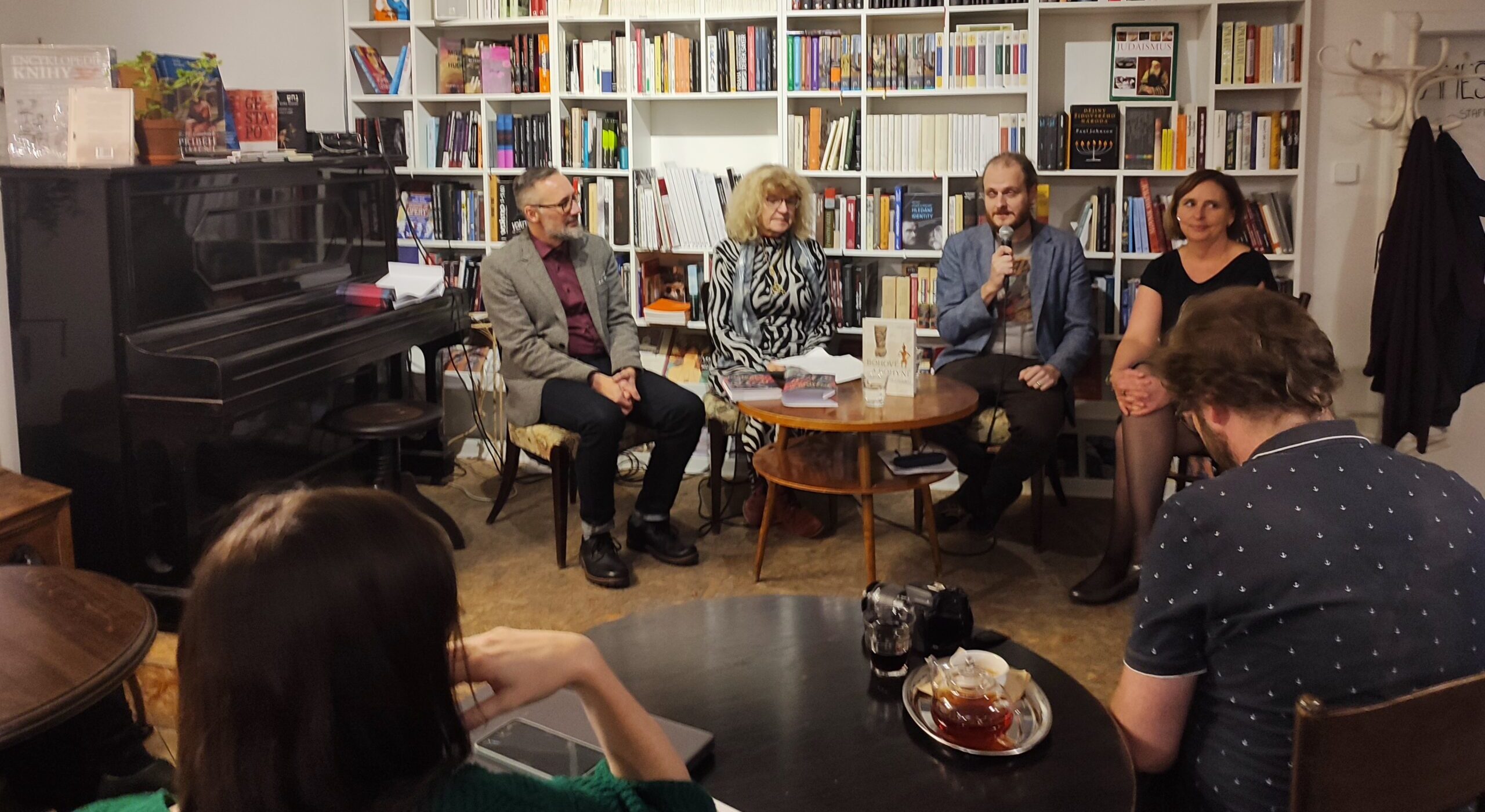 Bohové a bohyně starých Slovanů: Jiří Dynda představil novou knihu