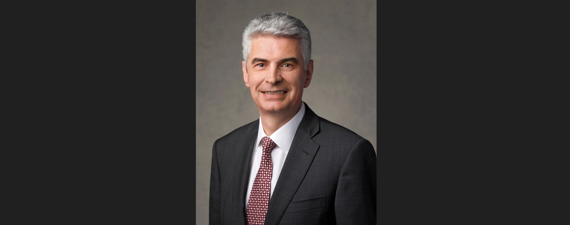 Francouz Gérald Caussé se stal třetím Evropanem v Kvóru apoštolů Církve Svatých posledních dnů