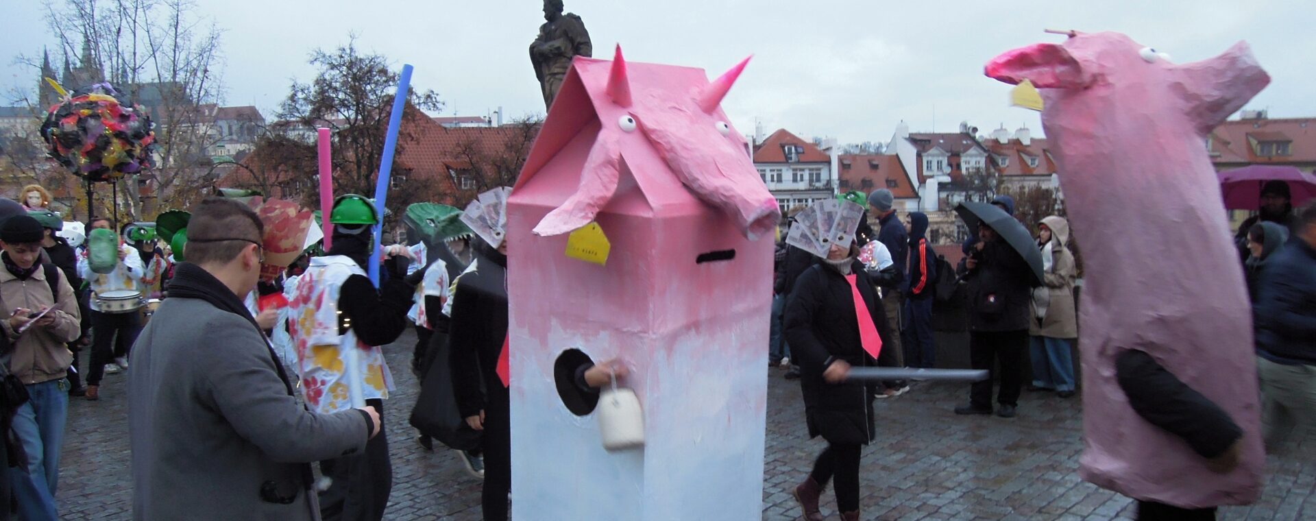 Želvuška je věčná! – Sametové posvícení se v Praze konalo už po čtrnácté Želvuška je věčná! – Sametové posvícení se v Praze konalo už po čtrnácté