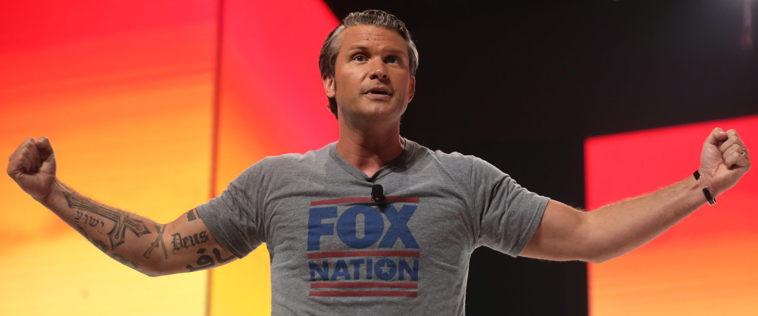 Válka podle Božího plánu 1/2: náboženská rétorika Donalda Trumpa a válka v&nbsp;Íránu