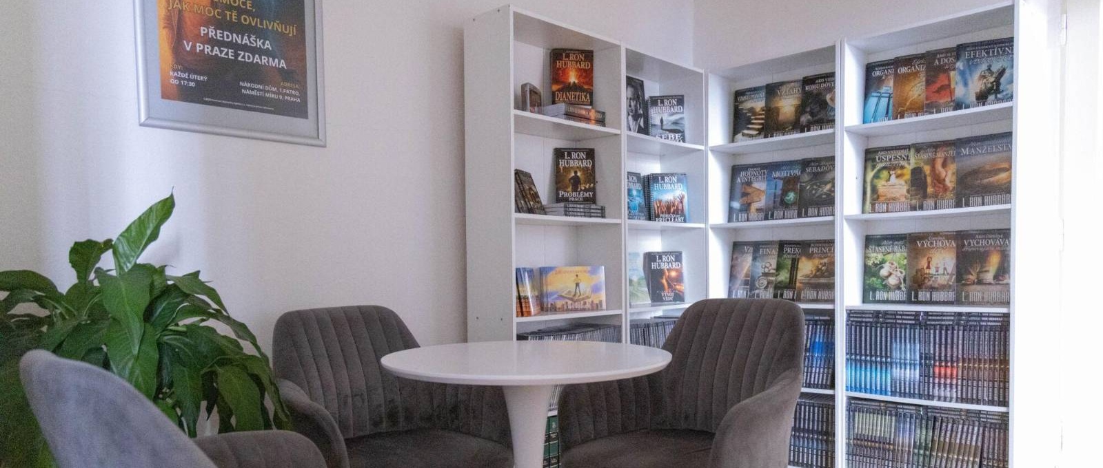 Pražské dianetické centrum se stalo cílem útoku