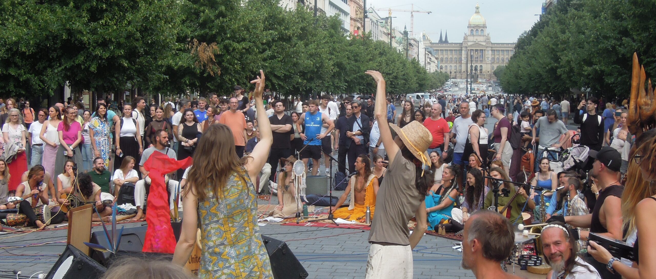 „Unite in Babylon“ poprvé v&nbsp;Česku