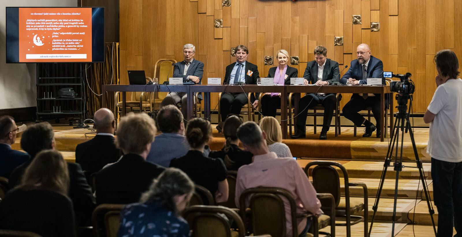 AllatRa jako test hranic mezi religionistikou, bezpečností a aktivismem